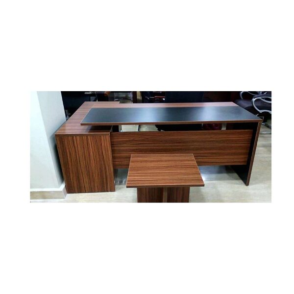 Managerial Desk ME4